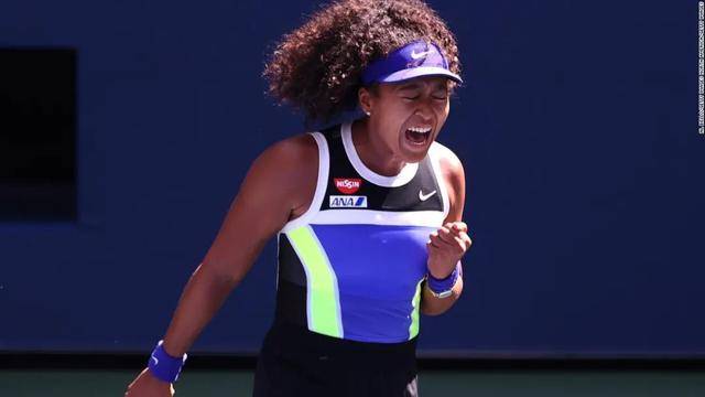 足球场如同 足球场如同