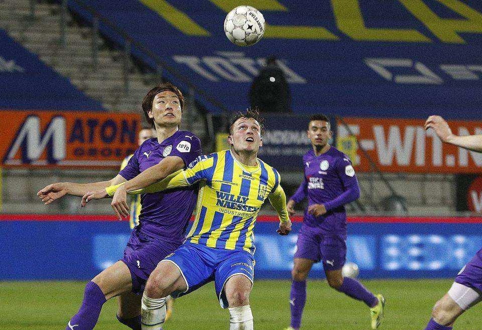 家队处子球 家队处子球