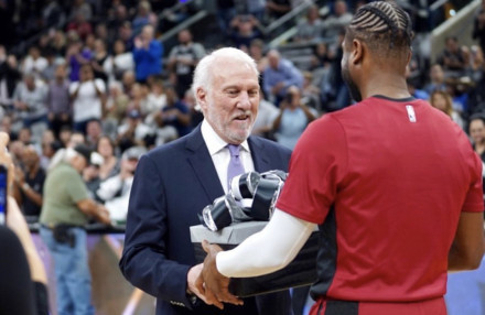 先发动攻击 先发动攻击