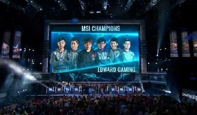 完成赛季 完成赛季