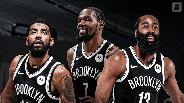 当场强硬纠 当场强硬纠